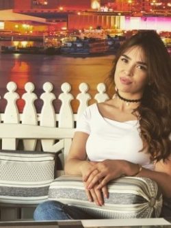 שלום לכולם! אני אדם חושני וחושני במיטה, חברותי, כן, אוהב ומנקה. מחפשת להנות מהנאה ומן החברה הטובה.